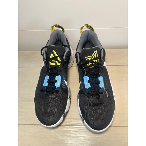 Nike Giannis Immortality 2 Mens Size 9 Black University Blue DM0825-001 - Picture 2 of 8